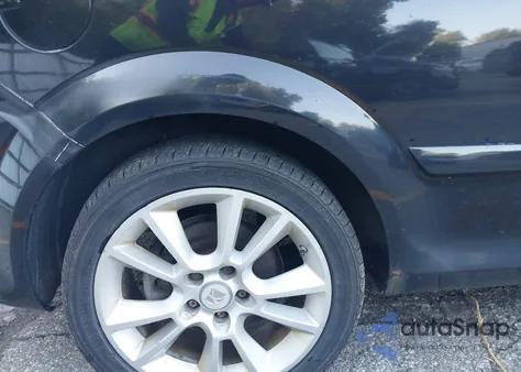 2008 Saturn Astra Xr from USA, damaged, VIN W08AT271585044055